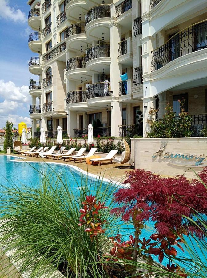 Harmony Suites Apartment Sveti Vlas Extérieur photo