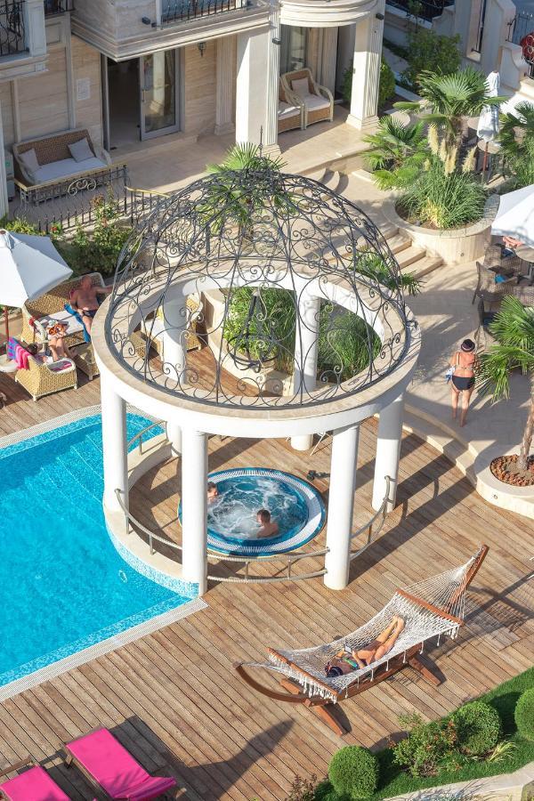 Harmony Suites Apartment Sveti Vlas Extérieur photo