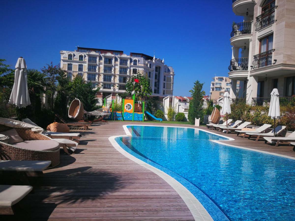 Harmony Suites Apartment Sveti Vlas Extérieur photo