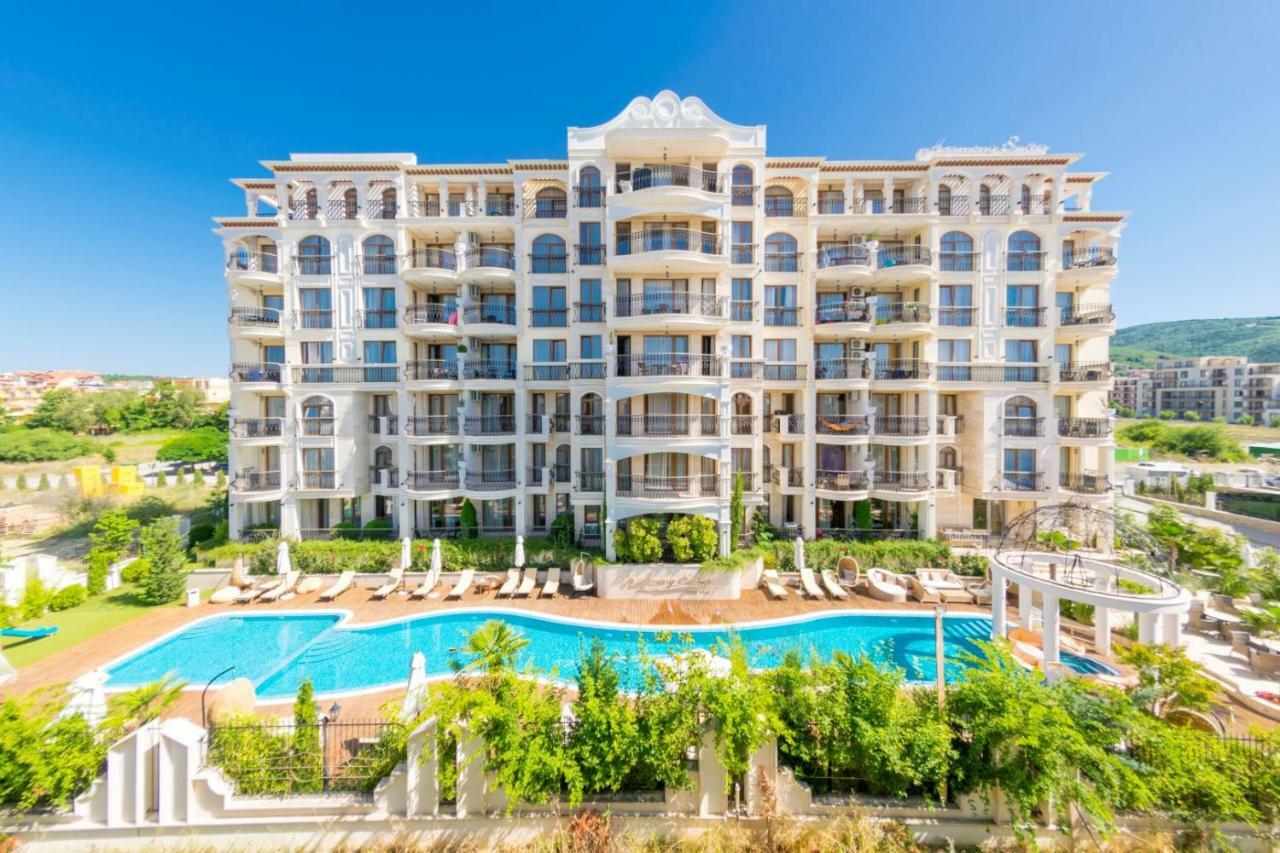 Harmony Suites Apartment Sveti Vlas Extérieur photo